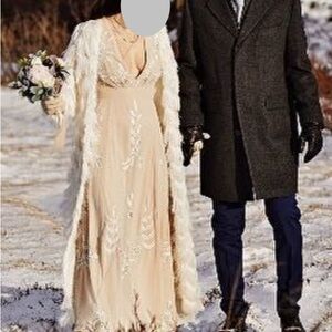 Women’s Silk fringe robe.